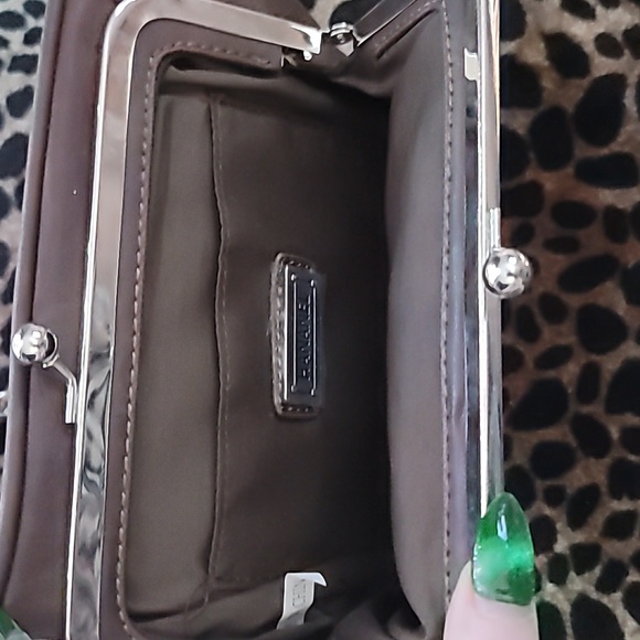 Hananel Silver Studded Brown Clutch with Kisslock, Detachable Strap Shoulder Bag - Picture 7 of 9